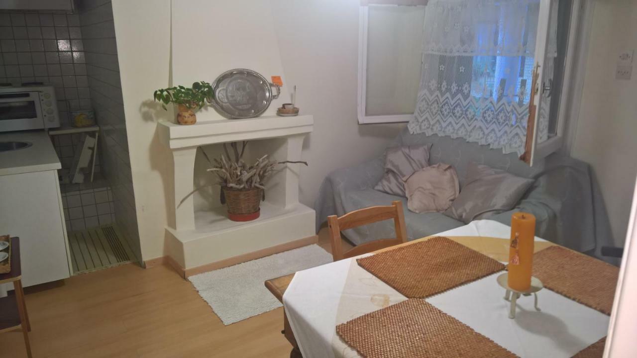 Spitaki Spata Airport Studio Dış mekan fotoğraf